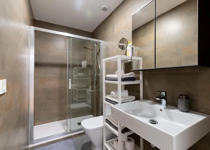 Piso Nuevo En Triana Apartment