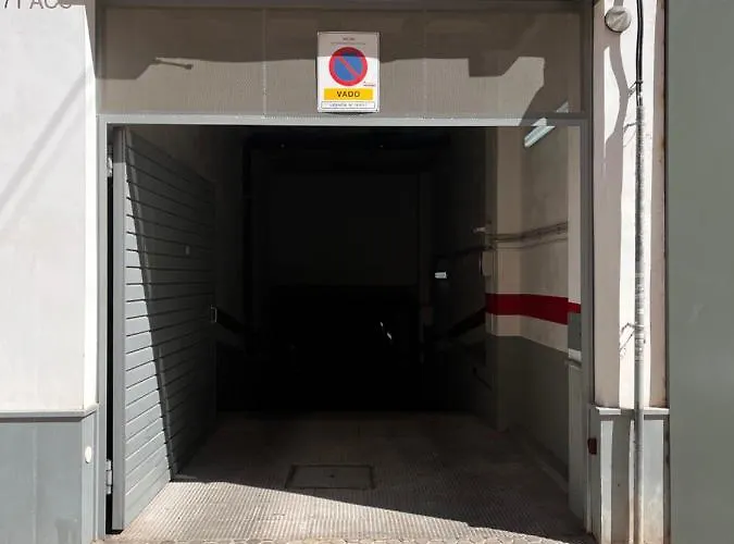 Piso Nuevo En Triana Seville