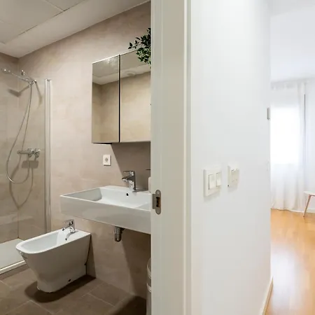 Apartament Piso Nuevo En Triana